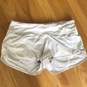 Lululemon size 4 speed shorts